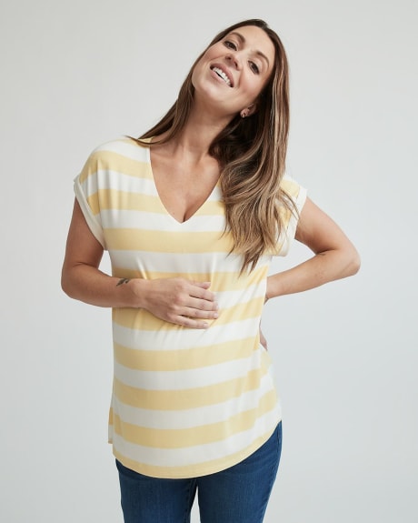 T-Shirt d'Allaitement à Col en V et à Épaules Allongées - Thyme Maternité