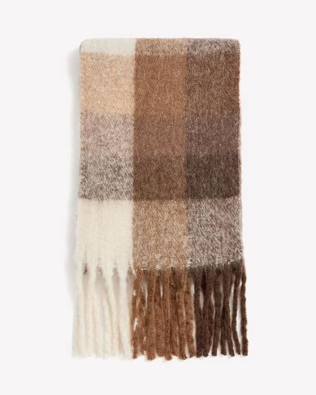 Plaid Chunky Scarf
