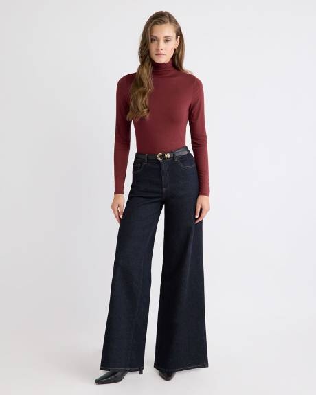 T-Shirt Ajusté à Manches Longues et Col Montant