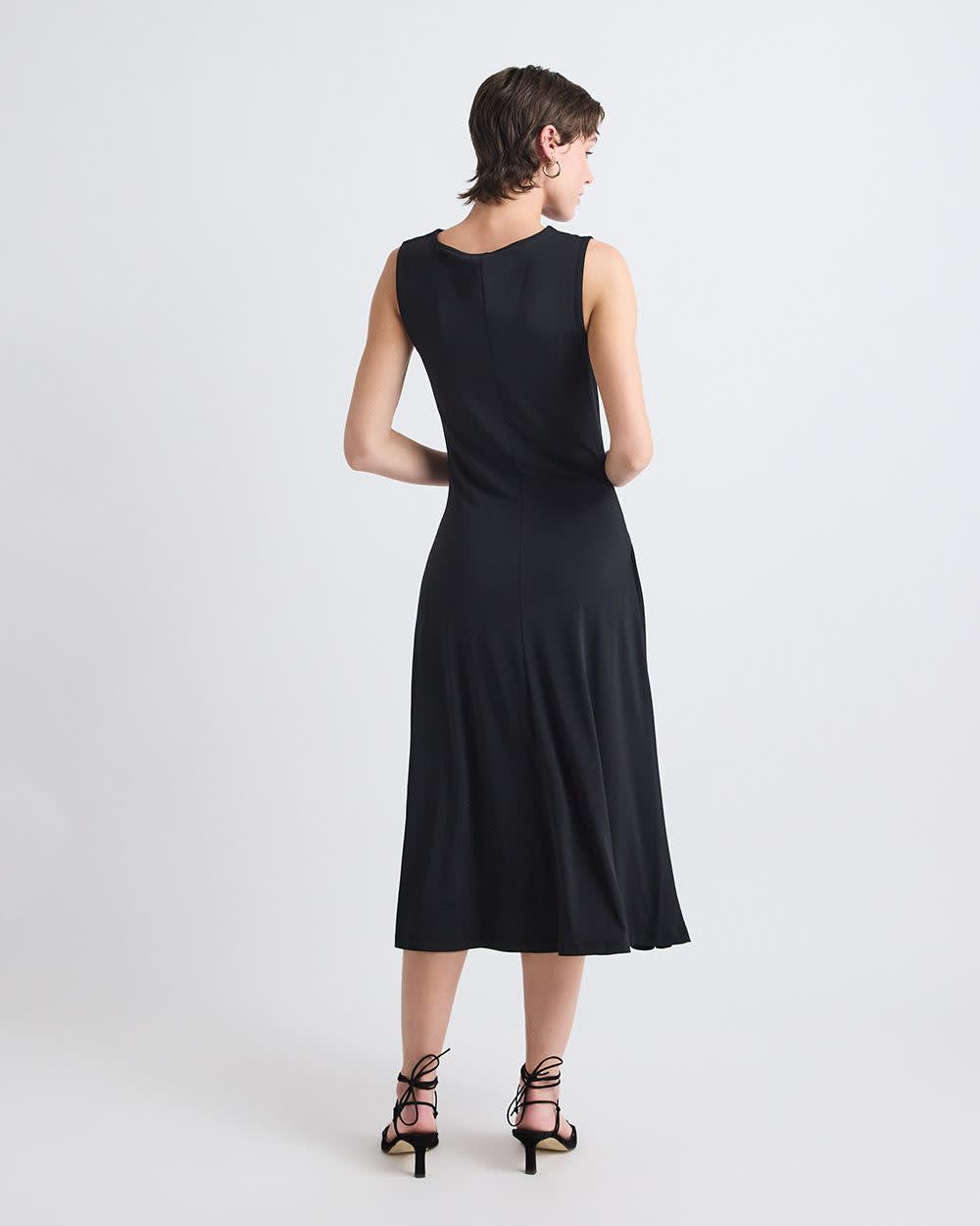Sleeveless Crew-Neck Midi Dress with Shirred Seam | RW&CO.