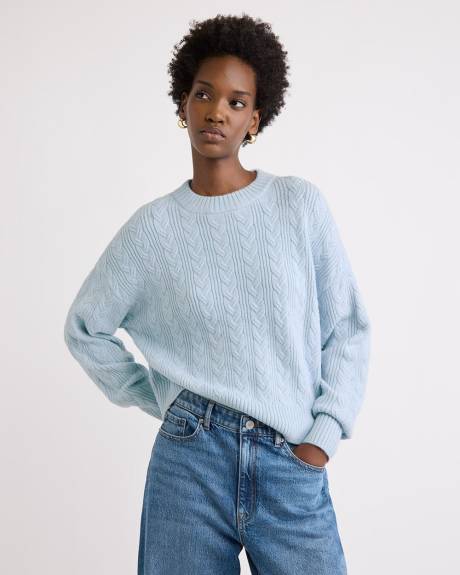 Long-Sleeve Crew-Neck Sweater with Cable Stitches