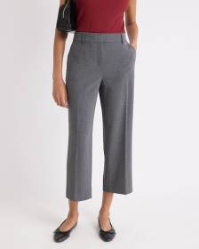 Pantalon Court Gris à Taille Mi-Haute et Jambe Droite