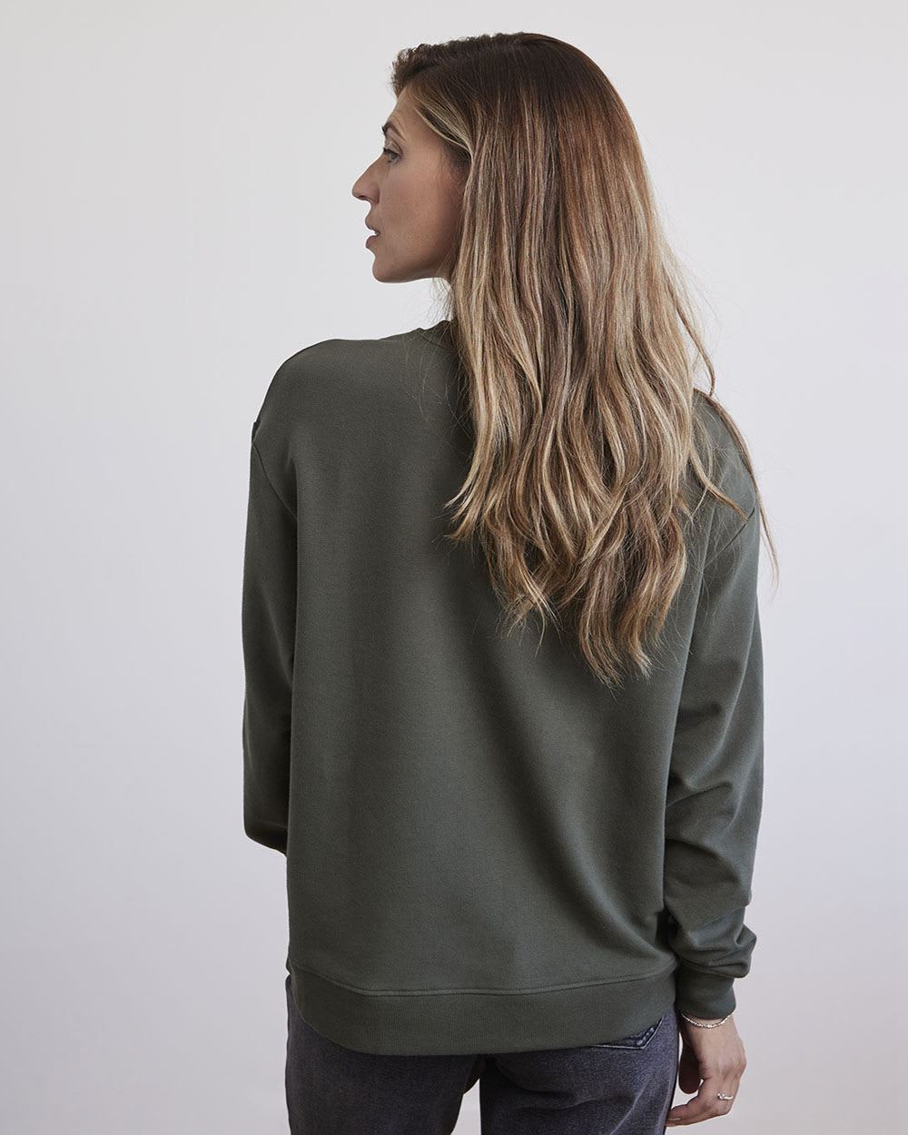 Relaxed-Fit French Terry "Super Mom" Sweatshirt - Thyme Maternity