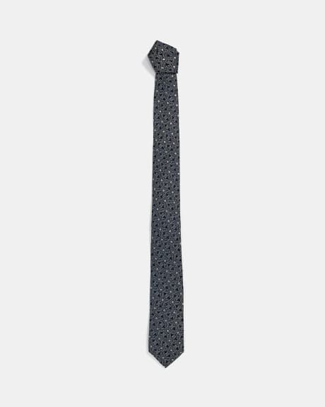 Regular Navy Tie with Bold Floral Pattern