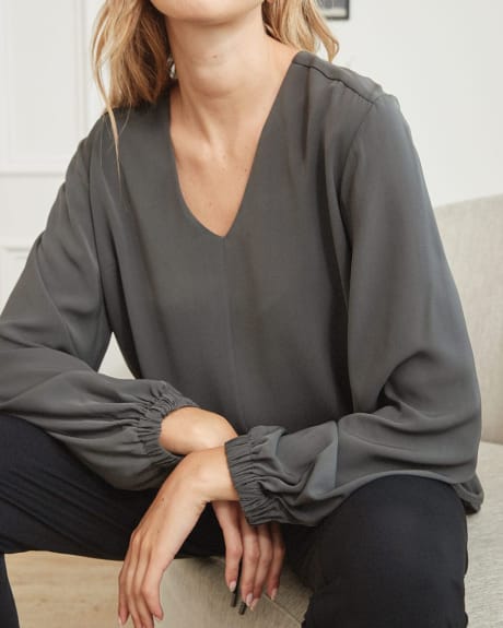 V-Neck Popover Blouse with Front Seam Detail