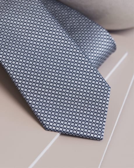 Cravate Régulière Bleue à Motif Géométrique