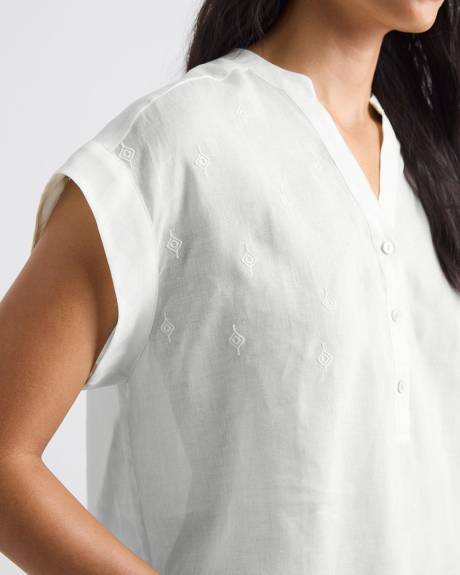 Blouse &agrave; Manches Tr&egrave;s Courtes et Col V