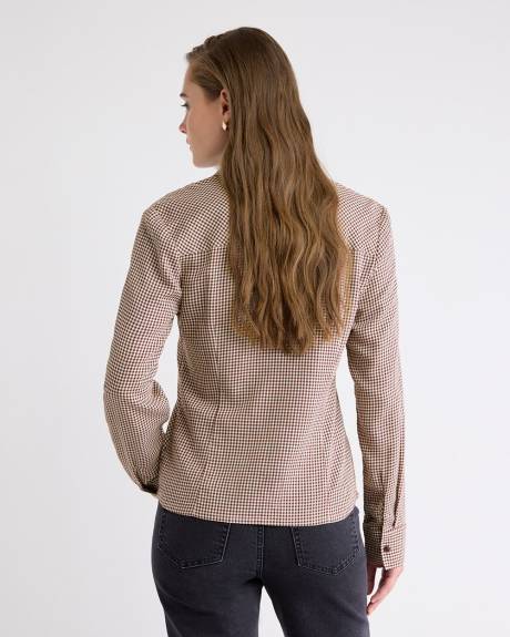 Plaid Long-Sleeve Buttoned-Down Blouse