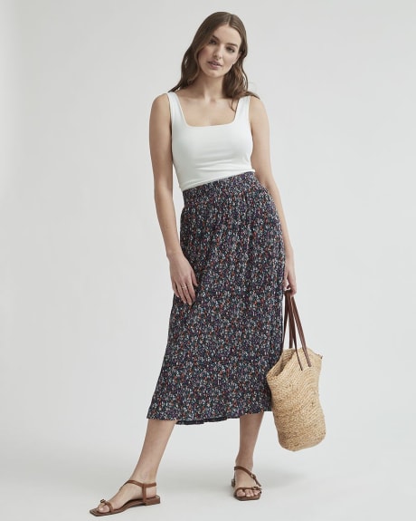 Crinkle Knit High-Waist Maxi Skirt
