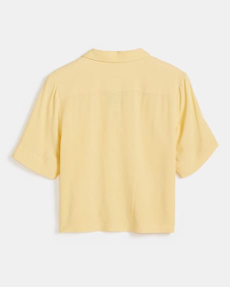 Crosshatch Challis Button-Down Short Sleeve Blouse with Shirt Collar