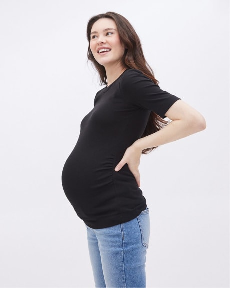 Thyme Maternity Relaunching in Canada this Fall in RW&CO. Stores