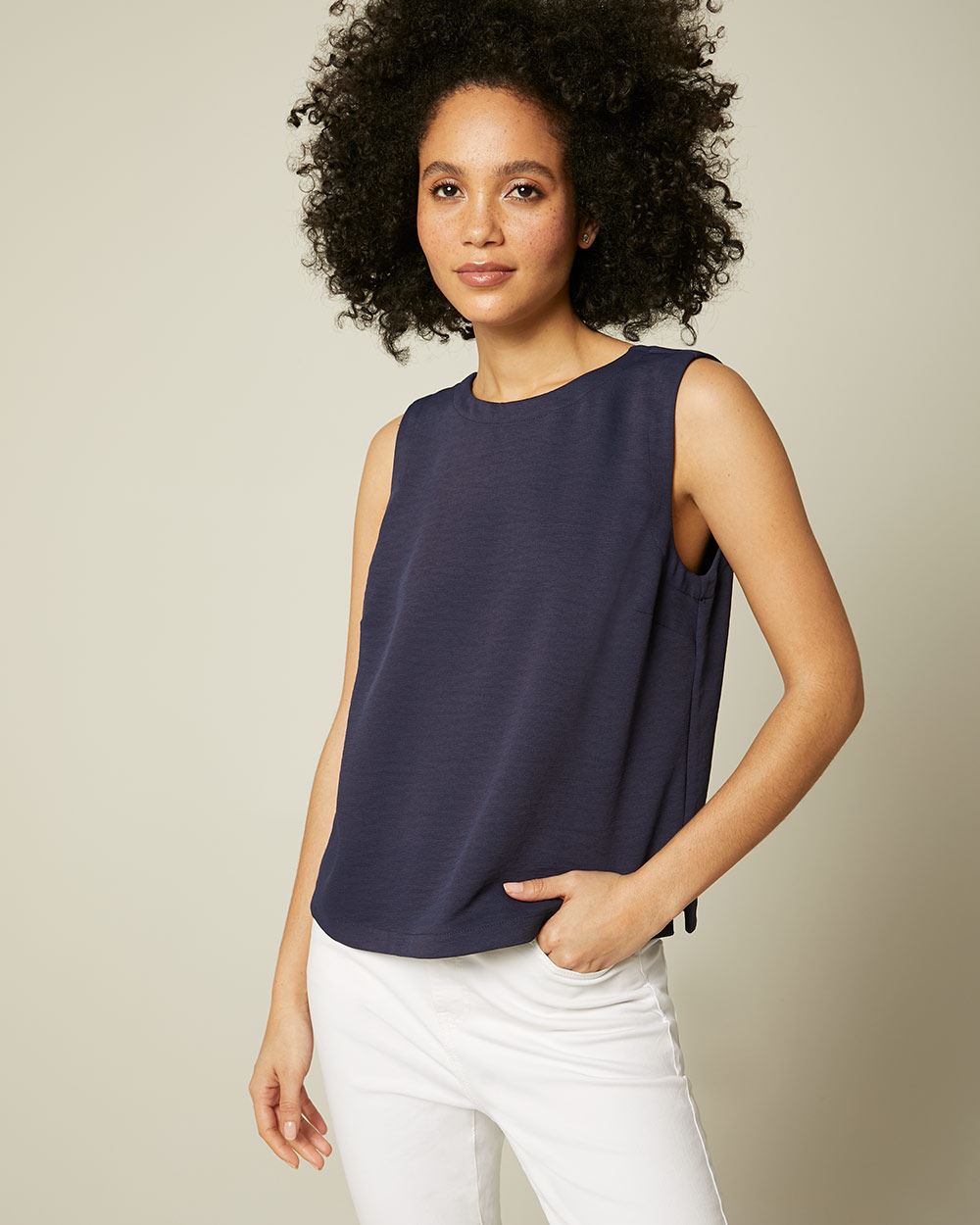 Sleeveless Buttoned Back Blouse | RW&CO.