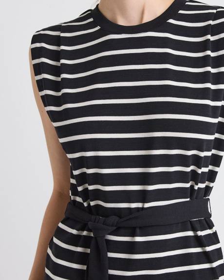 Extended-Sleeve Dress with Removable Belt