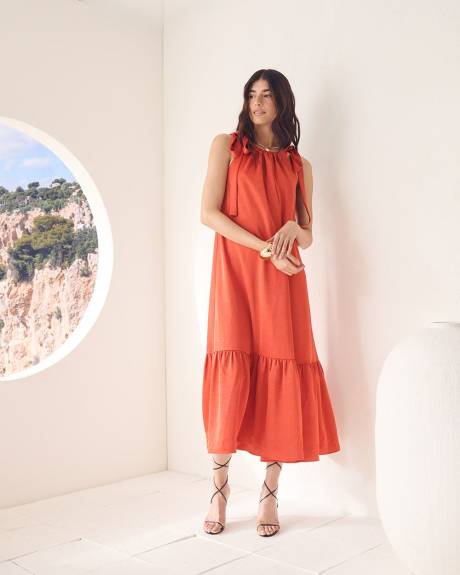 Sleeveless Halter-Neck Midi Dress