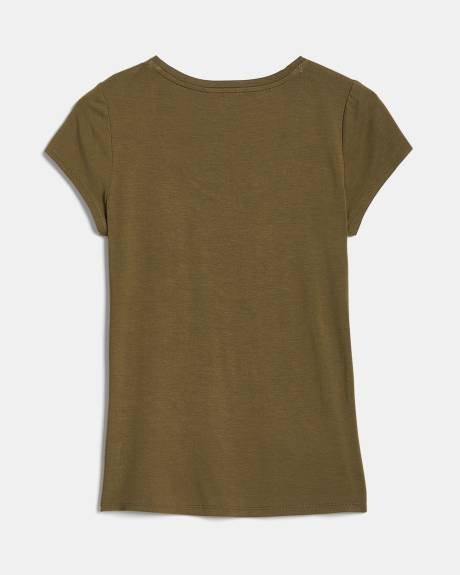 Solid Short Sleeve Scoop Neck Fitted T-Shirt