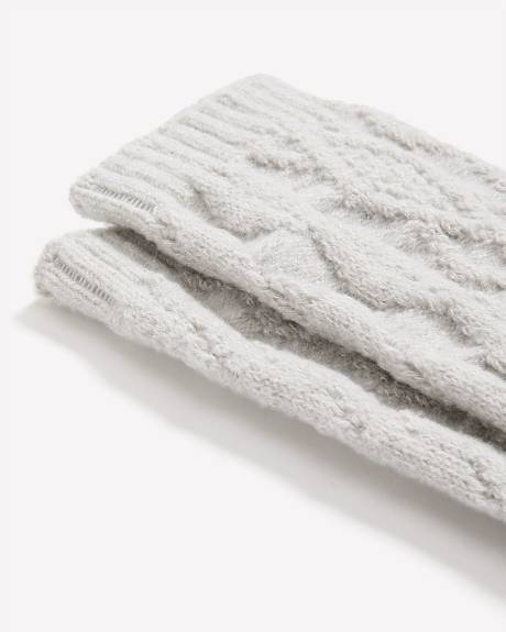 Super-Soft Crew Socks with Cable Stitches