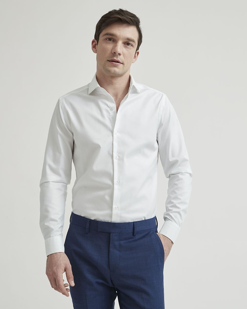 Slim fit dress shirt with wide spread collar