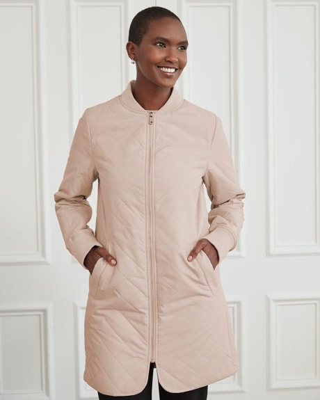 Zipped Quilted Jacket with Drop Shoulders
