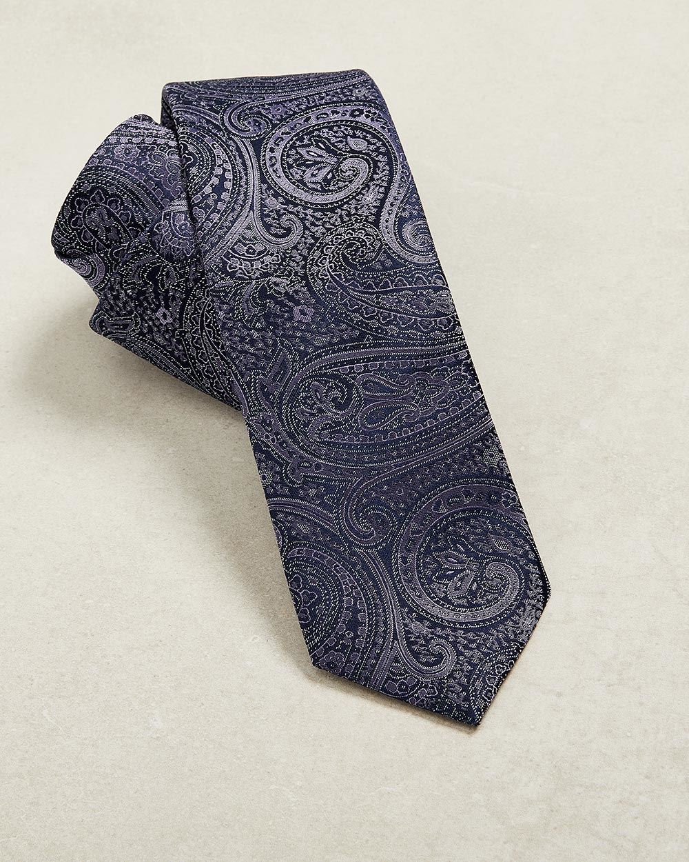 Wide purple paisley tie | RW&CO.