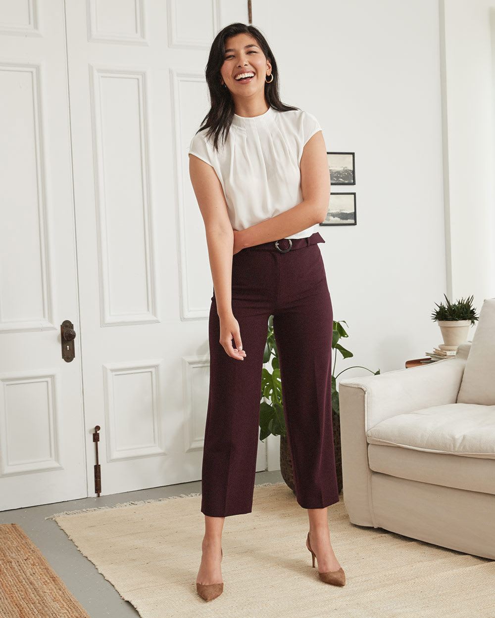 High-Waisted Cropped Signature Pant - 27"