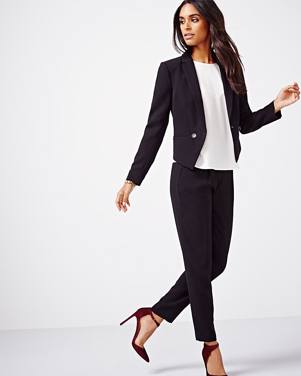 Modern crepe double-breasted blazer | RW&CO.