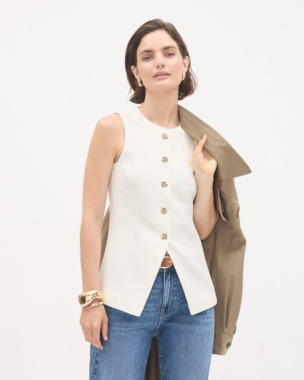 Cr&egrave;me Sleeveless Vest