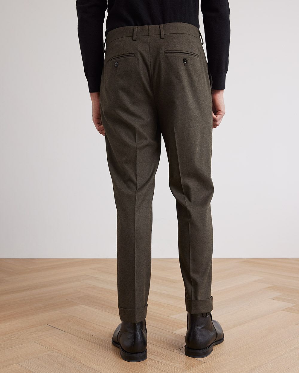 Dark Brown Pleated Tapered-Leg Suit Pant | RW&CO.