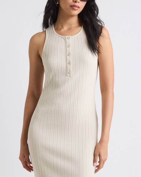 Sleeveless Crew-Neck Ribbed Midi Dress with Buttoned Placket
