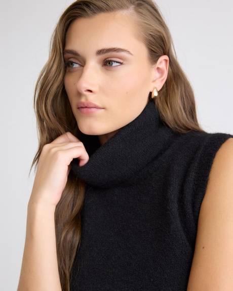 Veste Sans Manches à Col Roulé en Tricot Pelucheux