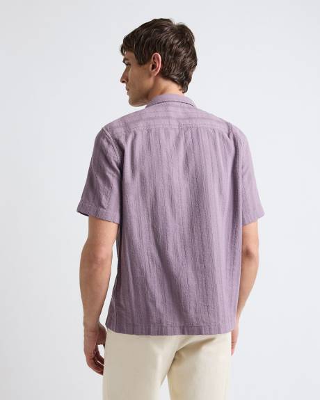 Chemise Texturée à Manches Courtes et Col Camp