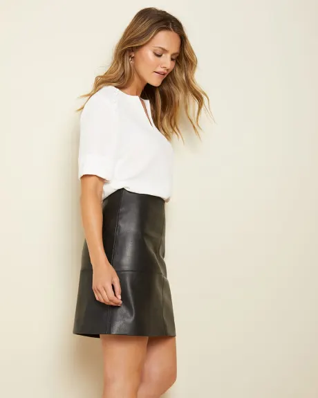 Short Pleather skirt