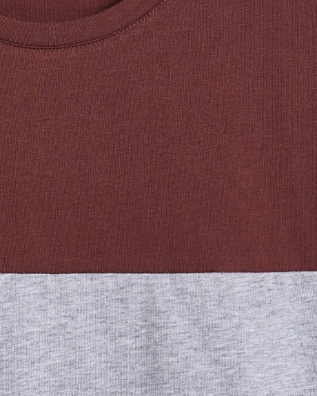 T-Shirt Décontracté avec Panneaux Colorés