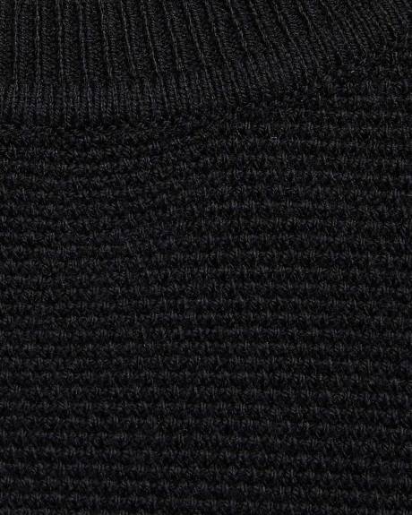 Solid Short Sleeve Crew-Neck Sweater