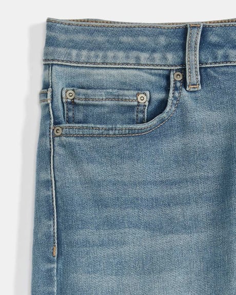 Jeans Bleu Pâle à Taille Mi-Haute et Jambe Très Étroite - 30"