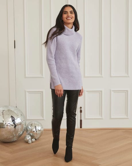 Soft Spongy Cable Knit Cowl-Neck Tunic