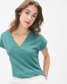 Relaxed-Fit Extended-Sleeve V-Neck Tee