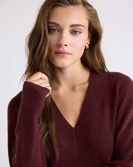 Robe Courte à Manches Longues et Col V