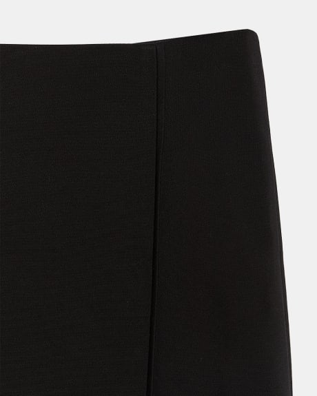 Black High Density High-Waisted Skirt - 25"
