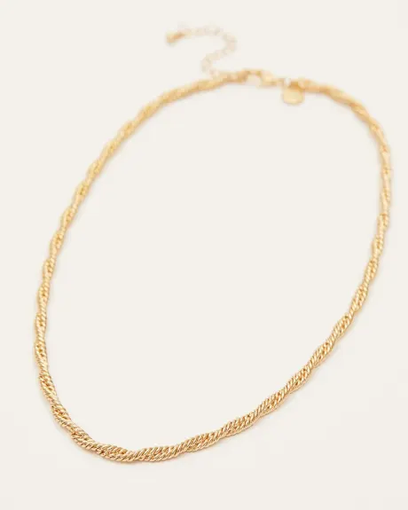 Short Twisted Golden Chain