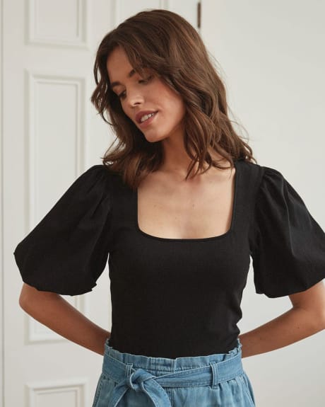Solid Square-Neck T-Shirt with Short Puffy Sleeves