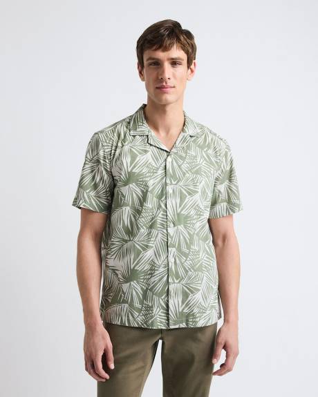 Chemise &agrave; Motif Feuillag&eacute; &agrave; Manches Courtes et Col Camp
