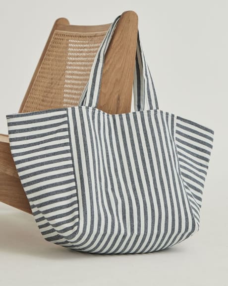 Striped Vacation Bag