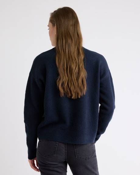 Long-Sleeve Crew-Neck Sweater with Embroidered Pattern
