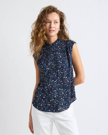 Sleeveless Mock-Neck Buttoned-Down Blouse with Ruffled Trim