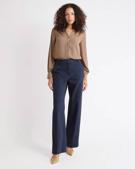 Silky Crepe Long-Sleeve Buttoned-Down Blouse