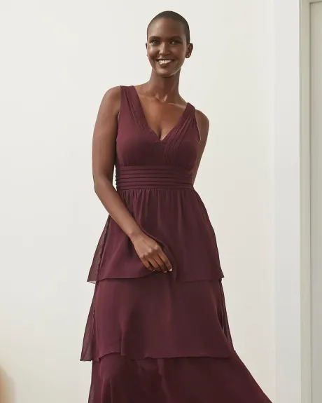 Sleeveless V-neck Crinkle Chiffon Gown with Layered Skirt